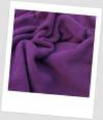Potahová elastická látka pro čalounění interiéru vozu fialová