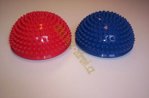 Masážní podložka balanční s výstupky průměr 16cm, výška 8cm červená