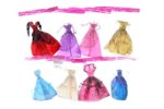 Šaty na panenku velikosti barbie