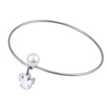 Dámský kruhový náramek anděl Abdon s bílou perlou z chirurgické oceli