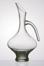 Karafa s uchem (1,5 l)